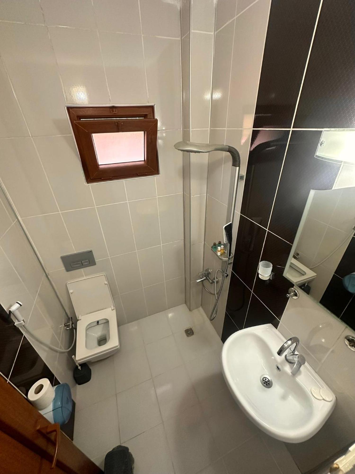 Han Apart Hotel Caykara Екстериор снимка
